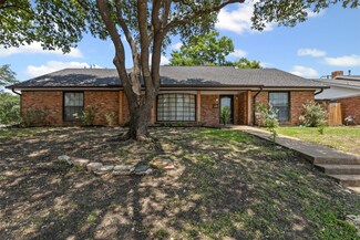 3864 Wedgworth Rd S, Fort Worth, TX 76133