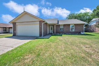 4520 S Maple Ave, Broken Arrow, OK 74011