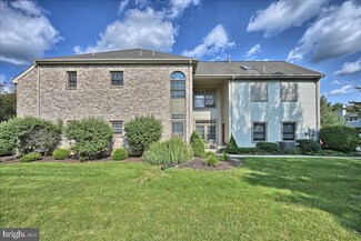 200 Crescent Dr, Hershey, PA 17033