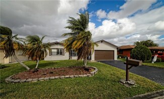 9711 NW 82nd St, Tamarac, FL 33321