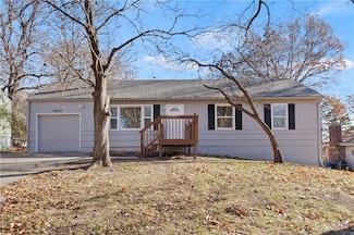 8605 Spring Valley Rd, Raytown, MO 64138
