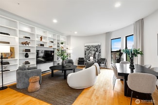 615 E Pike St Unit 306, Seattle, WA 98122