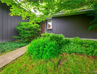 8425 Blossvale Rd, Blossvale, NY 13308