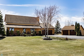 7002 100th Ave S, Horace, ND 58047
