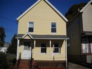 65 Woodville St, Everett, MA 02149