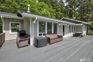 2 N Copalis Rock Ln, Copalis Beach, WA 98535