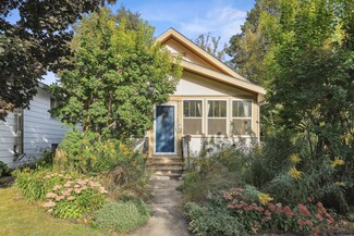 2853 42nd Ave S, Minneapolis, MN 55406