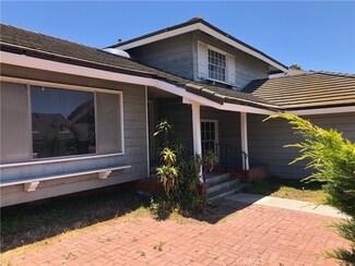 11300 Maple St, Los Alamitos, CA 90720