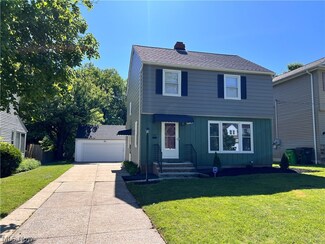 1717 Beaconwood Ave, Cleveland, OH 44121