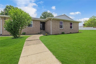 1301 Bechtel St, Monaca, PA 15061