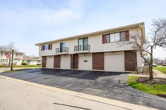 215 Barcliffe Ln Unit 1052, Schaumburg, IL 60194