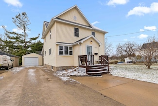 420 Declark St, Beaver Dam, WI 53916