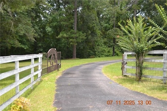96 Freeman Rd, Phenix City, AL 36869