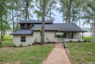 284 Hackberry St, Trinity, TX 75862