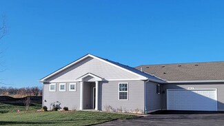 6415 Juniper Dr, Wonder Lake, IL 60097