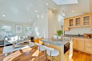 10657 Randy Ln, Cupertino, CA 95014