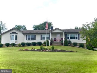 8420 Mount Harmony Ln, Owings, MD 20736