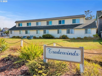 1022 N Prom Unit 103, Seaside, OR 97138