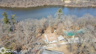 32507 231st St, Eldora, IA 50627
