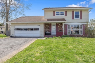8079 Evesborough Dr, Clay, NY 13041