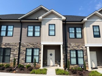23 High St, Lynchburg, VA 24501