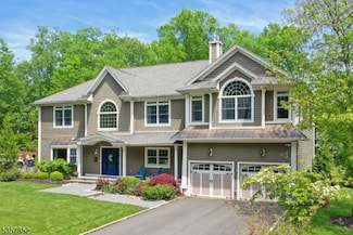 38 Sherbrooke Dr, Florham Park, NJ 07932