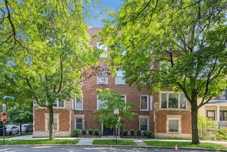 1515 W Pratt Blvd Unit 3, Chicago, IL 60626