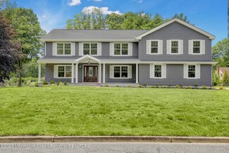 38 Ladwood Dr, Holmdel, NJ 07733