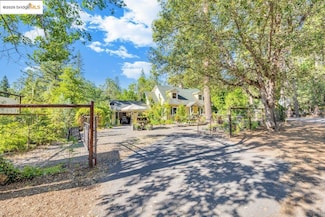 23039 Fuller Rd, Twain Harte, CA 95383