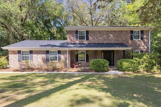 3822 Leane Dr, Tallahassee, FL 32309
