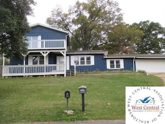 911 Georgene Rd, Camdenton, MO 65020