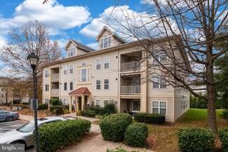 11828 Eton Manor Dr Unit 204, Germantown, MD 20876