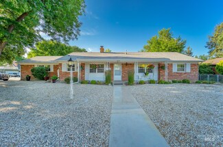 6218 W Tahoe Dr, Boise, ID 83705