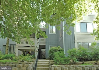 922 Windbrooke Dr, Gaithersburg, MD 20879
