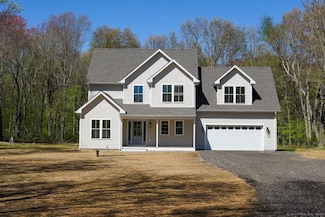 82B Pires Dr, Montville, CT 06370