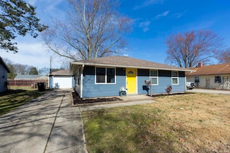 449 Chamberlin Dr, South Bend, IN 46615