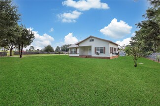 35839 Skyview Rd, Hempstead, TX 77445