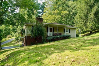 150 Elkwood Dr, Bridgeport, WV 26330