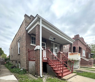 2439 S 57th Ave, Cicero, IL 60804
