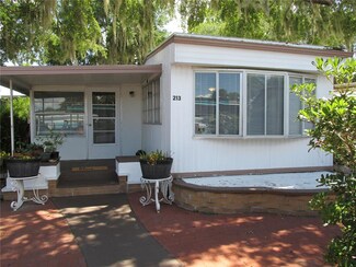 3896 Picciola Rd Unit 213, Fruitland Park, FL 34731
