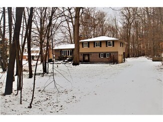 4202 Laubert Rd, Atwater, OH 44201
