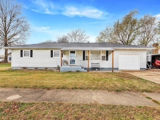 608 S Bond St, Cuba, MO 65453