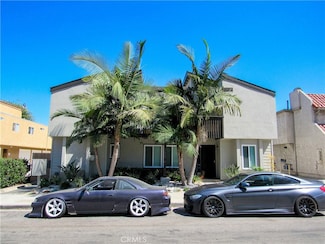 16972 Lynn Ln, Huntington Beach, CA 92649