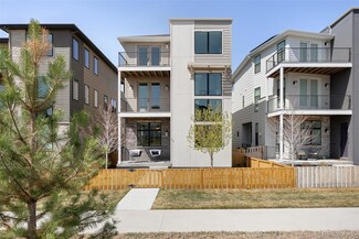 21418 E 61st Dr, Aurora, CO 80019