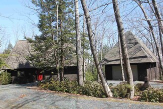 49 Water Lot Rd, Sunapee, NH 03782