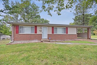 1265 Paddock Dr, Florissant, MO 63033