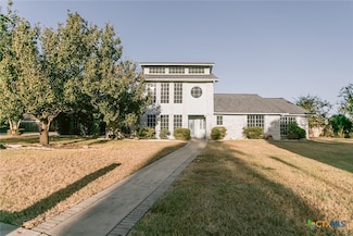 102 Tracy Ln, Victoria, TX 77904
