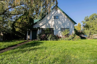 537 N 6th St, Payette, ID 83661