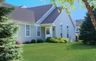 552 Northgate Cir, Oswego, IL 60543