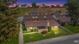 5905 Fairfax Rd, Bakersfield, CA 93306